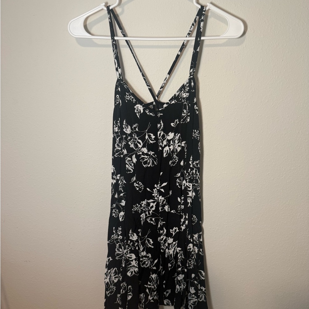 Forever 21 Monochrome Floral Dress
